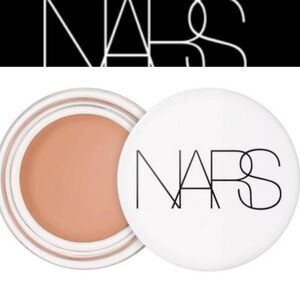NARS Cosmetics Light Reflecting Eye Brightener